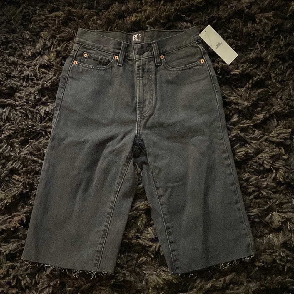 URBAN OUTFITTERS BDG Black Dad Shorts